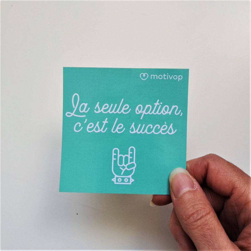 AUTOCOLLANT INSPIRANT LA SEULE OPTION, C'EST LE SUCCÈS
